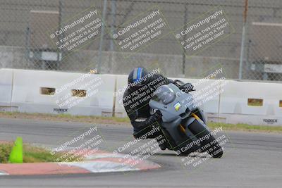 media/Oct-15-2022-Fastrack Riders (Sat) [[9a18b22502]]/Level2/Turn 9 1130am/